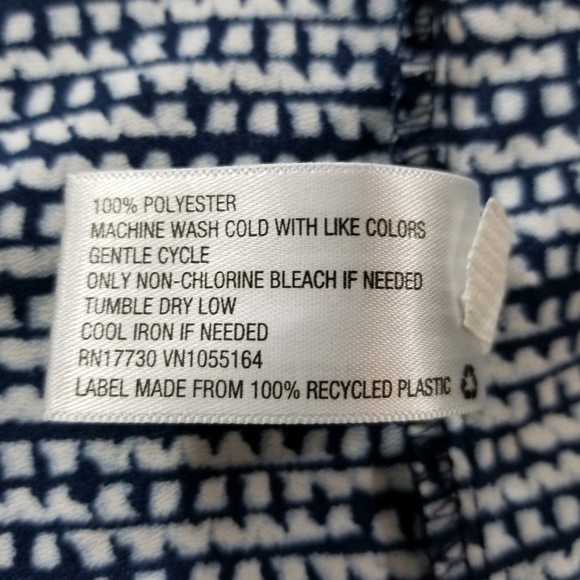 🛍️ SALE Merona Patterned Top - Picture 4 of 5